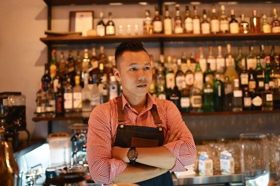 Bartender Phạm Minh Tân